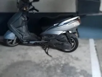 à vendre yamaha 125 cygnus