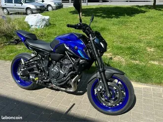 yamaha mt07 (a2)