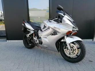 ② promo! honda vfr800 vtec met garantie!