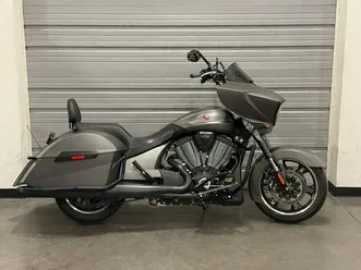 2016 victory motorcycles cross country suede titanium metallic