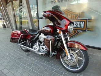 harley-davidson street glide cvo