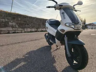 gilera runner 125 motore 180 cc bianco