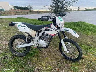 ajp pr3 125 enduro