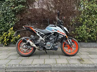 ktm duke 125 2023