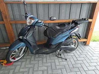 piaggio liberty 50 4t, neuwertig, 875 km, viel zubehör