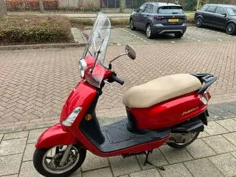 sym fiddle ii bromscooter met windscherm — scooters | sym — marktplaats