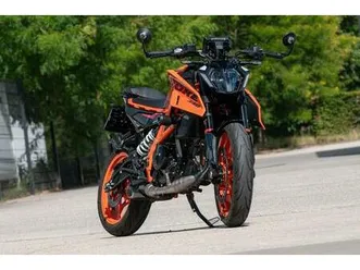 ② directiemoto ktm 390 duke (2025) – 2.000km -eindejaarspromo