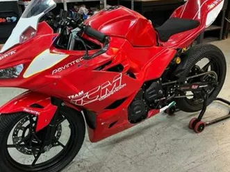 kawasaki - ninja 400 circuito