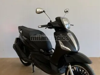 piaggio - beverly 300