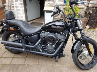 harley-davidson softail street bob