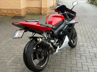 ② yamaha r1 35 kw a2 - 41 000 km