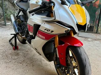 yamaha yzf r1 world gp 60th anniversaire
