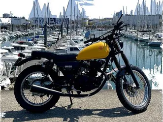 suzuki 125 scrambler 18000kms unique