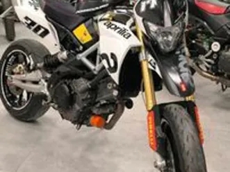 aprilia dorsoduro 750 a2