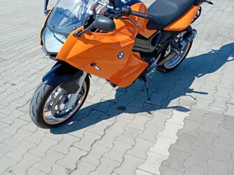 bmw f 800 st →