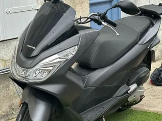 pcx honda bleu