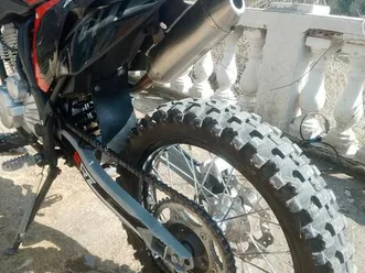 cross 300 cc erz