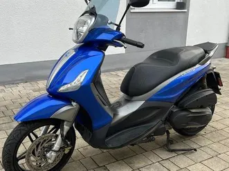 piaggio beverly 350 roller baujahr 2020 top zustand