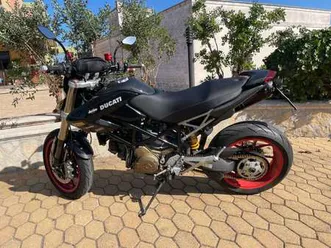 ducati hypermotard 1100 nero