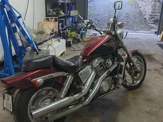 honda vt 1100 shadow