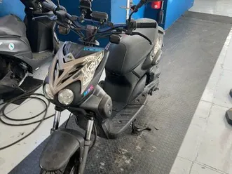 mbk stunt 50 2 temps année 2004