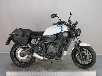 yamaha xsr 700 abs bianco