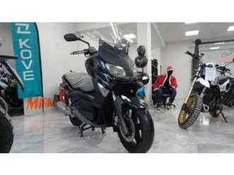 yamaha x-max 250 - 2012