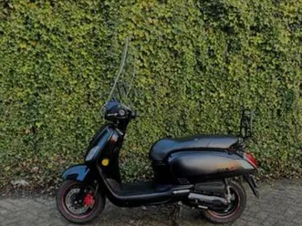 nette sym fiddle 3 (iii) 2018 sport 7542 km — scooters | sym — marktplaats