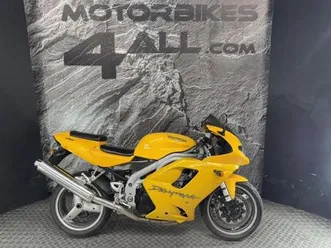 triumph daytona 955 2004
