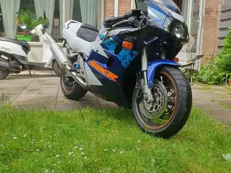 suzuki gsx-r 1100 wit