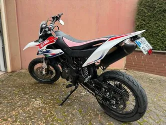 aprillia sx125