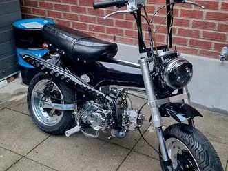 ② skyteam dax 50 cc – veel vernieuwd – rijdt perfect