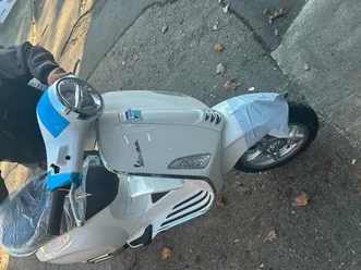 vespa primavera 50 weiss neue model fest preis