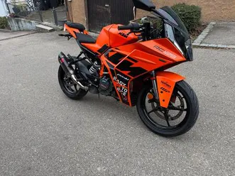 ktm rc 125 mit akrapovic auspuff