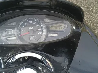 vendo ou troco pcx 125 mindelo