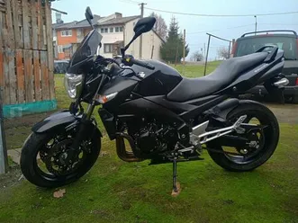 suzuki gsr 600 abs wtrysk 2012 quickshifter niski przebieg zadbany nowy dębiec