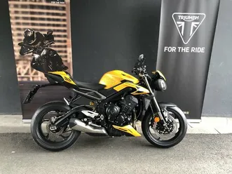 moto neuve: triumph street triple 765 rs