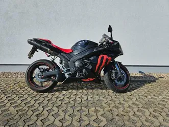 yamaha r1 - rn19 mit zubehör