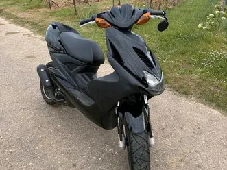 yamaha aerox yq50