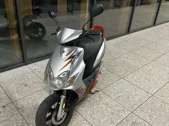 yamaha jog r roller 50er