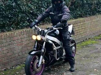 honda vfr750 streetfighter look