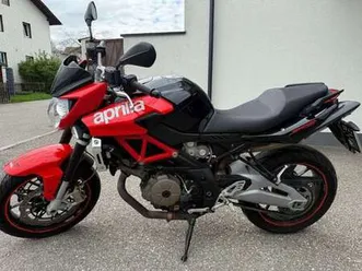 sl 750 factory naked bike