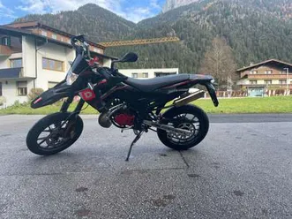 derbi senda drd x-treme sm limited (50 ccm)