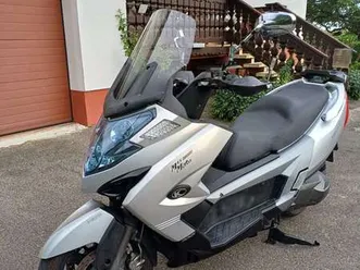 luxusroller, 58ps, 2 zylinder, nur 15000km, servic