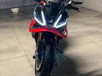 aprilia tuono v4 factory 2025