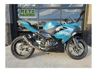 2021 kawasaki ninja® 400 base