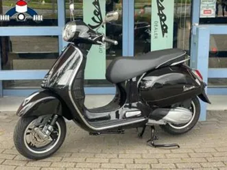 vespa gts 310 super zwart 2025 — motoren | overige merken — marktplaats