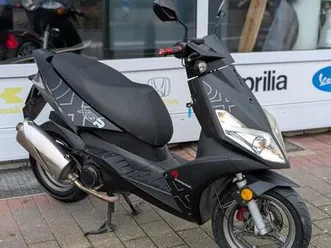 generic xor 50 roller 2t nur 6200km bj.05/2007 ,zuverlässig aut