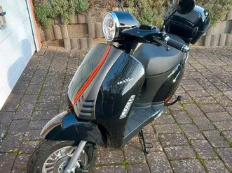 elektro - roller, motorroller, fast neu