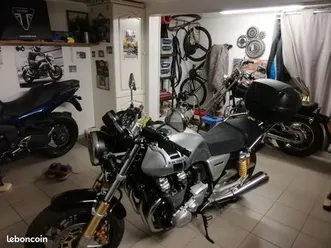 vends honda cb1100rs